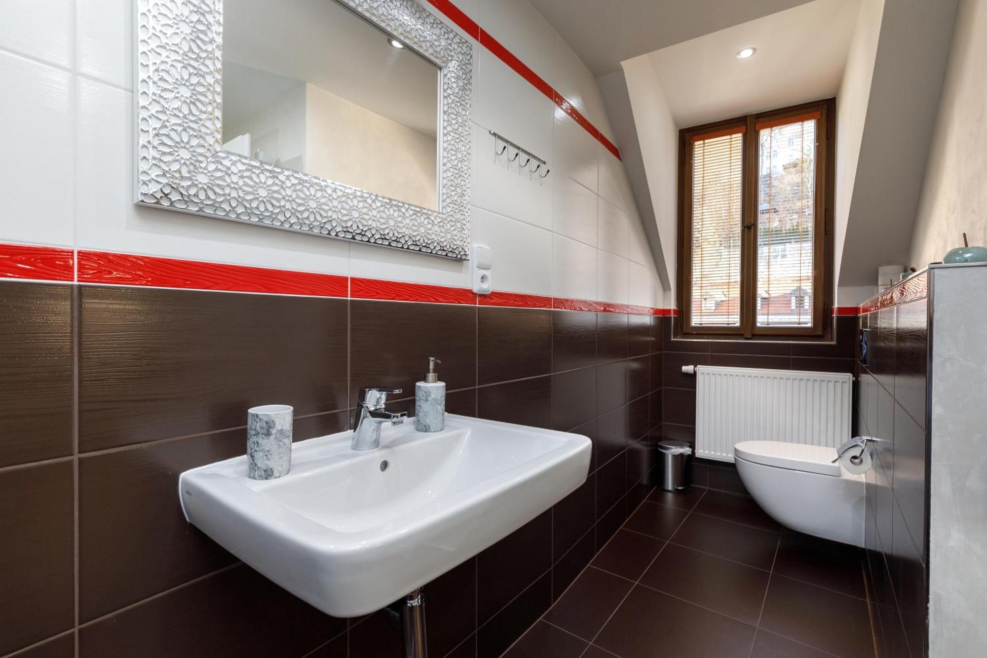 Apartments Menuet Karlsbad Rum bild